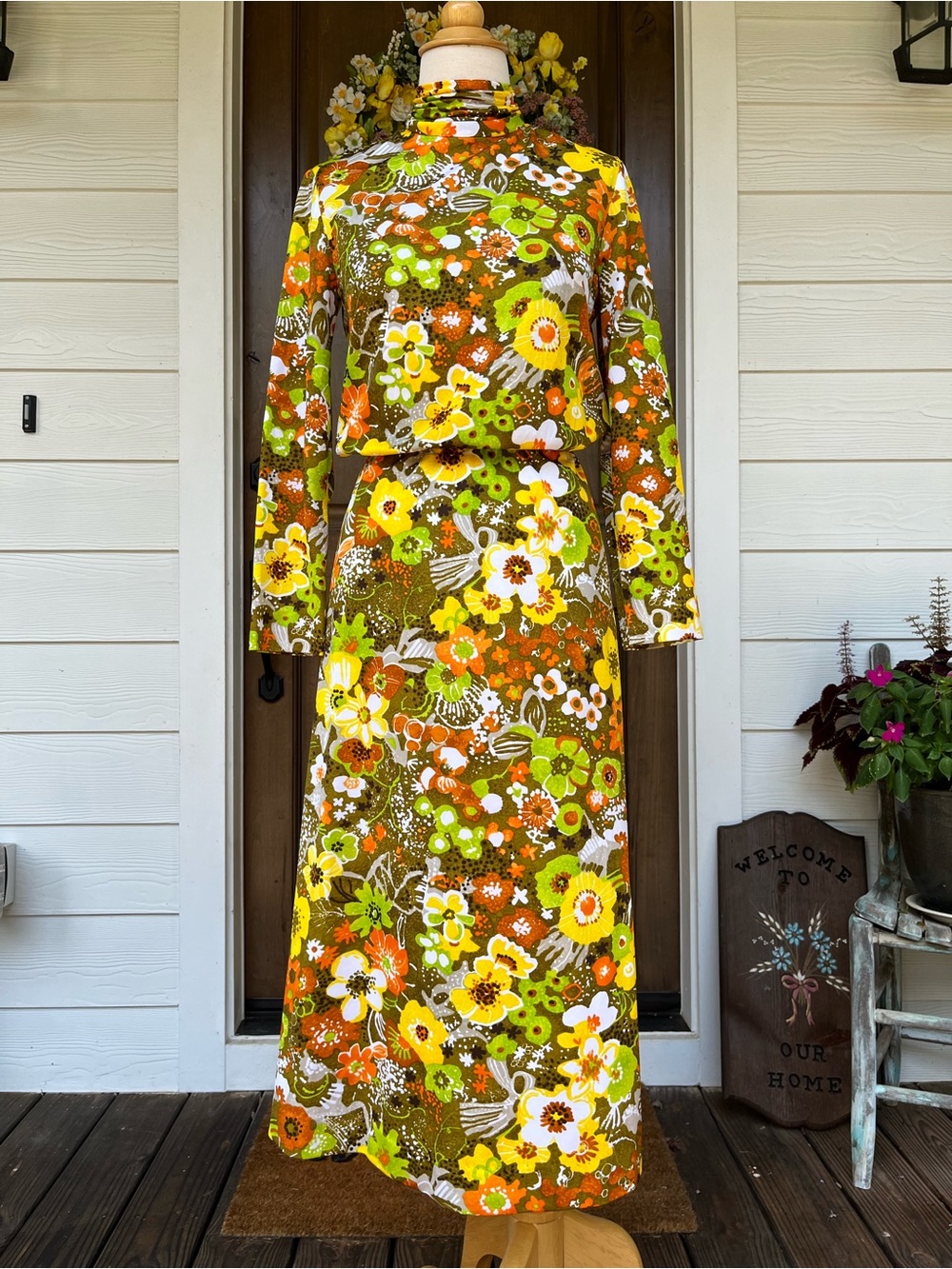 Vintage 60s/70s Psychedelic Floral Maxi Dress